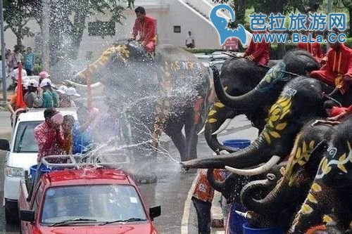 泰国泼水节在哪里举行？泰国哪里泼水节最好玩？