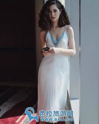 泰国好声音Vi Violette Wautier称自己单身 希望再单身下去