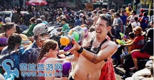 泰国泼水节2017狂欢全攻略 泰国泼水节哪里最好玩？