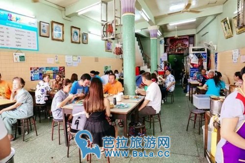 曼谷唐人街70年老字号秘制叉烧饭店 比路边摊还要便宜