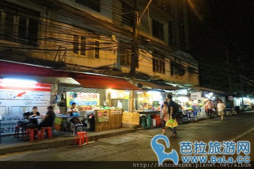 BTS站Thong Lo旁美食广场 每天都营业的美味夜市