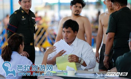 泰国法政大学生体重超标被免除服兵役 这让拼命想逃逸的人情何以堪