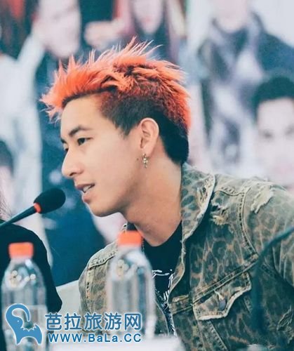 泰国歌手Tono Phakin告别粉色头 光头造型依旧潮男范十足