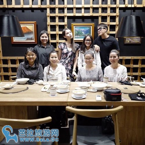 nadech说等yaya长大 nadech被认为是yaya长大后的白马王子