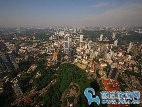 吉隆坡塔上俯瞰吉隆坡美景