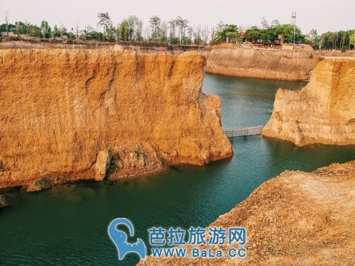 清迈大峡谷必玩必跳天然大水池