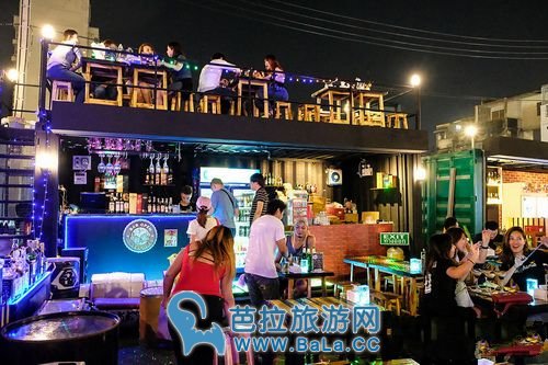 曼谷市中心交通方便霓虹夜市Talad Neon 潮范小清新十足