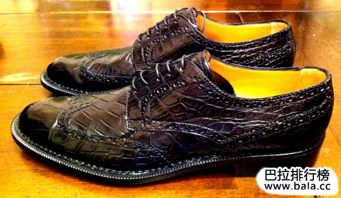 全球十大顶级奢侈品牌男鞋_巴拉排行榜