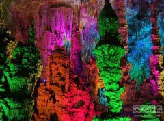 中国最美十大溶洞排行榜
