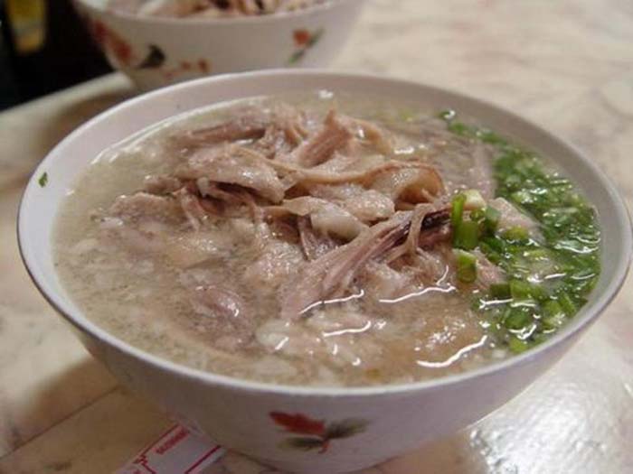 五,巍山扒肉饵丝