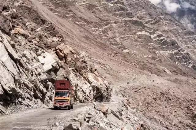 正确革命道路指什么道路图片