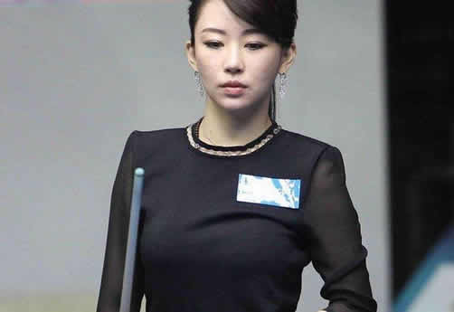 世界体坛十位大胸美女运动员潘晓婷上榜