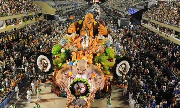 世界上最大的狂欢节，巴西狂欢节场面盛大