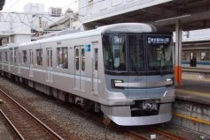 亚洲第一条地铁，东京地下铁长195千米