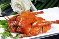 广东十大经典名菜：红烧乳鸽榜上有名