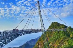 世界上最惊悚的十座桥梁排行榜，四渡河大桥位列第三