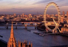 世界十大最美摩天轮排行榜，英国伦敦眼排榜首