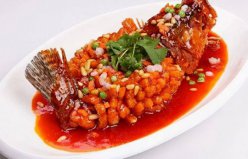 江苏10大经典名菜：银鱼炒蛋入榜，松鼠鳜鱼一举夺冠