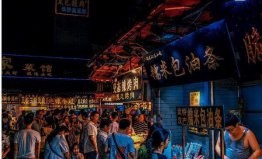 武汉著名的小吃街在哪里？武汉十大最有名的小吃街