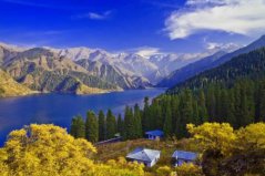 新疆十大最值得去的旅游景点：喀纳斯湖上榜，天山天池夺冠
