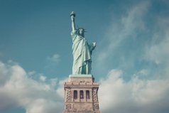 美国十大标志性地标：帝国大厦入榜，第一是自由女神像