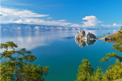 全球五大最深湖泊排行榜：贝加尔湖位居第一，最深达1680米