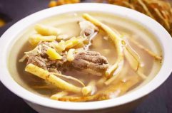 广东最受欢迎的十大靓汤，五指毛桃猪骨汤排第一