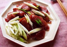 江西的4大怪菜，拌腊肠、糟牛肉居前两位