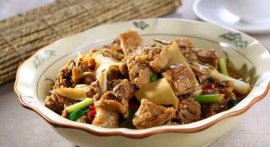 韶关最有名的十大特色美食，酸笋鸭排第一位
